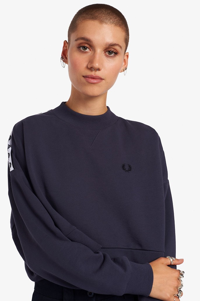 Толстовка женская Fred Perry Taped Sweatshirt