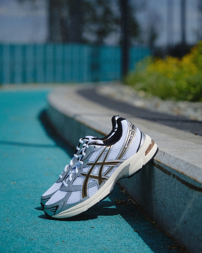 Кроссовки унисекс ASICS GEL-1130 White/Clay Canyon