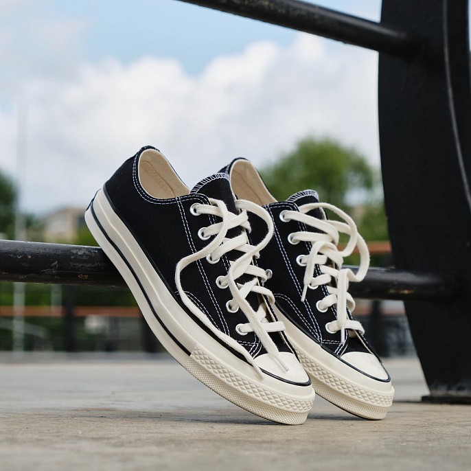 Кеды унисекс Converse Chuck 70 Classic Low-Top Black/Black/Egret