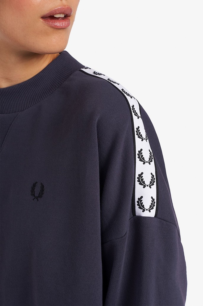 Толстовка женская Fred Perry Taped Sweatshirt