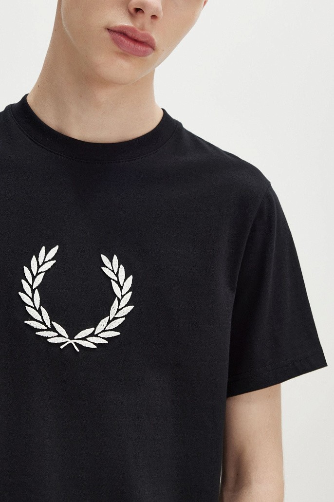 Футболка Fred Perry Textured Laurel Wreath T-Shirt